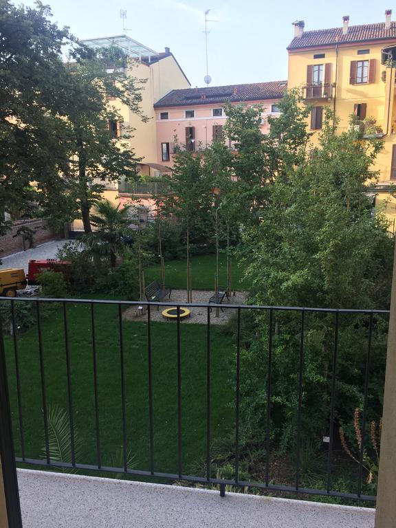 Palazzo Carasi Apartments Кремона Екстер'єр фото